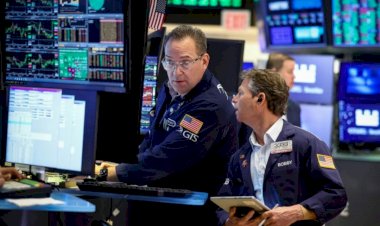 تضارب التصريحات بين واشنطن وطهران يربك الأسواق العالمية ويضغط على أسعار النفط