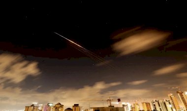 نشرة أخبار الأحد 29 مارس..تصعيد شامل في الشرق الأوسط.. الحوثيون يدخلون الحرب وتعزيزات أمريكية تصل المنطقة