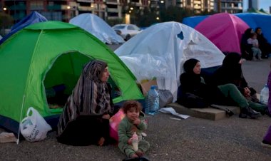 أبرز ما ورد في الصحف الأجنبية اليوم 5 إبريل..طيار أمريكي ينجو من مطاردة الحرس الثوري الإيراني وتحذيرات دولية من تخزين النفط