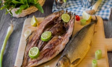 طريقة عمل سلطة الرنجة بالبرتقال والرمان على الطريقة المنزلية