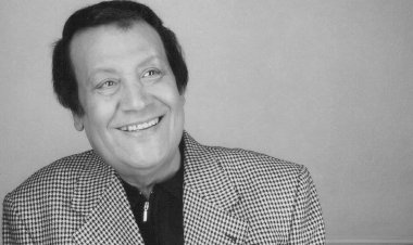 11 عامًا على رحيل محمد رشدي.. كيف أصبح فارس الأغنية الشعبية؟