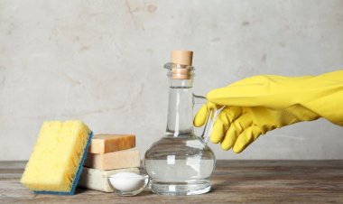 بديل منظفات المطبخ.. حيل غير متوقعة لاستخدام الخل في التنظيف والتلميع