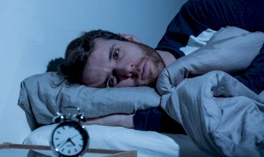 هوس النوم المثالي يهدد صحتك.. كيف يتحول البحث عن الراحة إلى أرق دائم؟