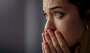 تفسير حلم الحزن والبكاء في المنام.. دلالات نفسية ورسائل خفية