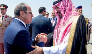 السيسي يؤكد دعم السعودية.. والبرلمان المصري يعقد لجلسة استثنائية