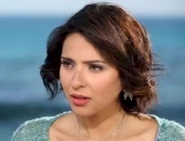 الحزن يُخيم على الوسط الفني.. وفاة والدة الفنانة نورهان شعيب