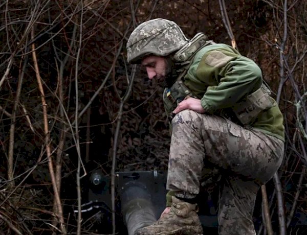 تزايد الضغوط الأمريكية على كييف لتقديم تنازلات لروسيا مع اقتراب الانتخابات النصفية