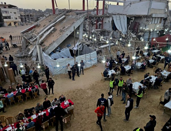 إفطار جماعي في غزة.. رسالة صمود وسط الركام