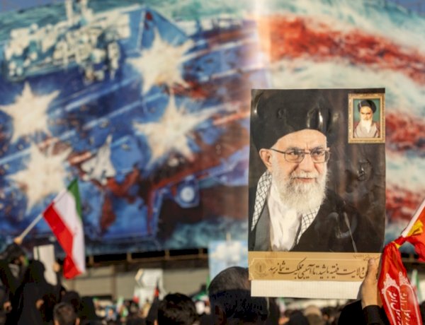 انهيار السلطة في طهران.. الشلل القيادي يفتح الباب لفوضى داخلية