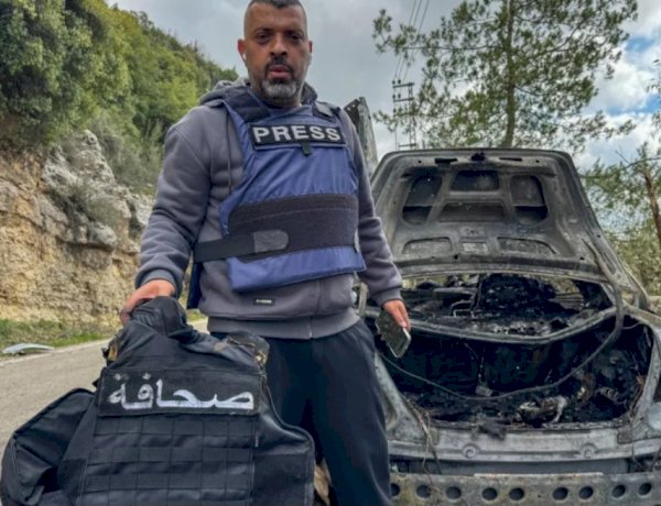 مقتل ثلاثة إعلاميين في ضربة إسرائيلية يشعل الجدل حول استهداف الصحافة في لبنان