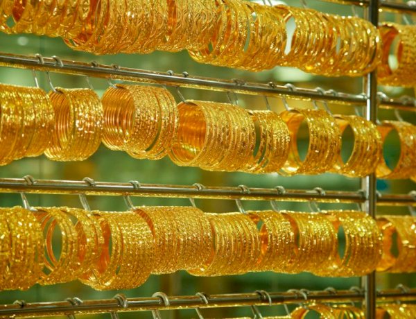 أسعار الذهب اليوم في عدد من الدول العربية — الثلاثاء 31 مارس 2026
