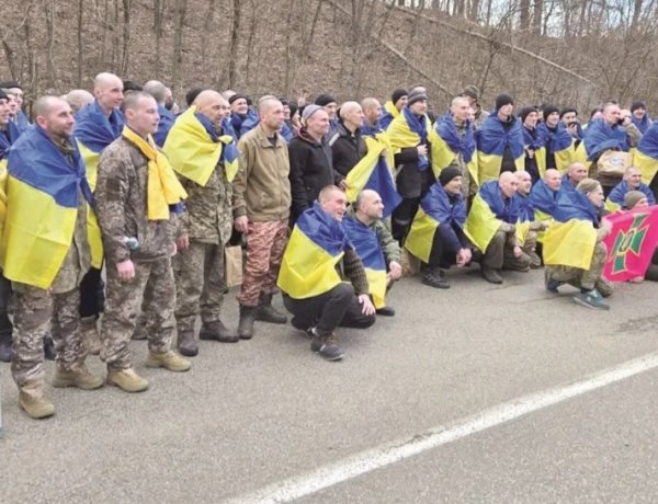 الإمارات تقود وساطة ناجحة.. تبادل 175 أسيرًا بين موسكو وكييف