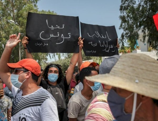 محلل سياسي تونسي: تفكيك شبكات النفوذ يعكس مساعي الدولة لاستعادة الاستقرار بعد سنوات الاضطراب