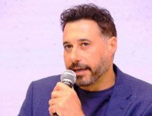 أحمد السعدني يثير الجدل بحذف فيديو الاحتفال بالمونديال ويوضح الأسباب