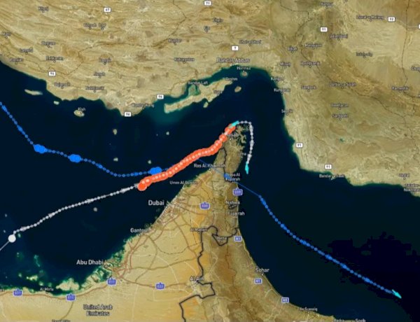 تراجع حاد في الملاحة بمضيق هرمز وسط تحركات بحرية مثيرة للقلق