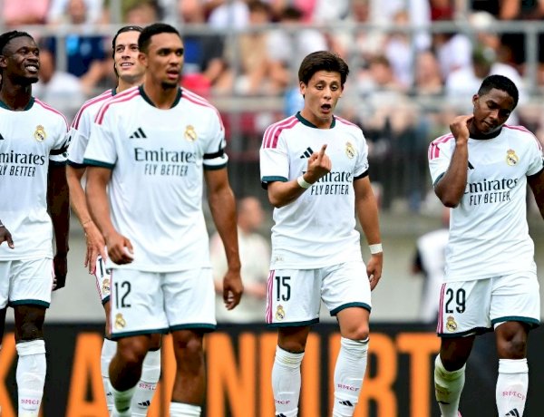 مباريات اليوم.. قمة يونايتد وسان جيرمان واختبار مدريد أمام فيرينتسفاروشي