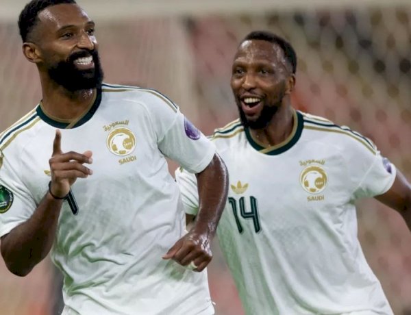 القنوات الناقلة وموعد مباراة السعودية والعراق في خليجي 27