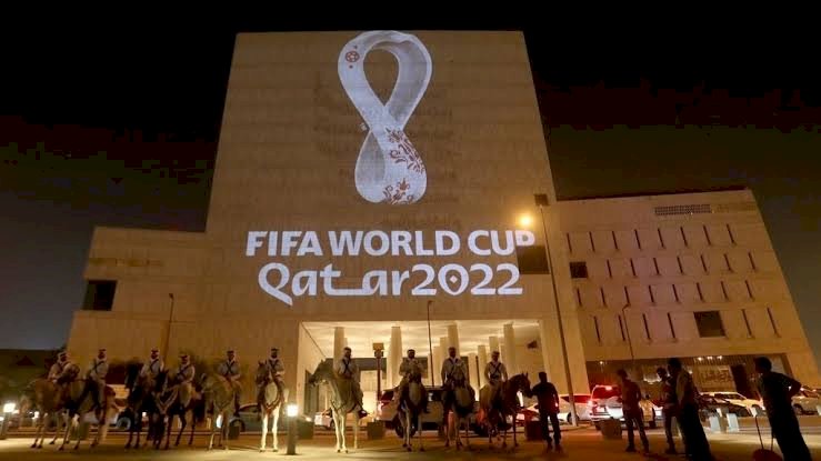 تقرير دولي: الفيفا يثير الجدل باتفاقيات جديدة مع قطر