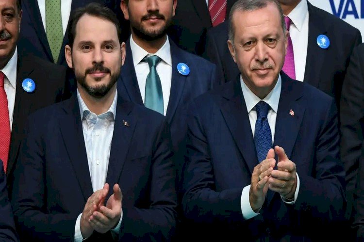 صحيفة بريطانية: الأزمة الاقتصادية التركية تدفع أسرة أردوغان للانهيار