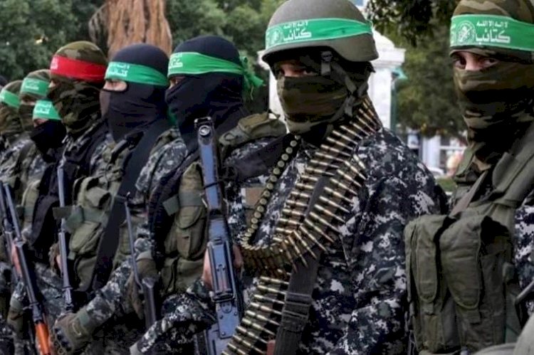 حركة حماس تقيد حركة المواطنين في غزة وتمنعهم من السفر