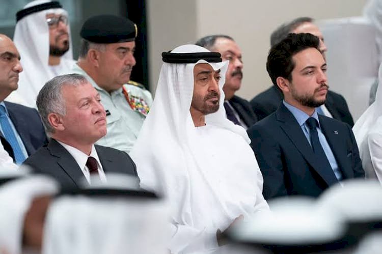 ما دلالات زيارة رئيس الوزراء الأردني إلى الإمارات؟