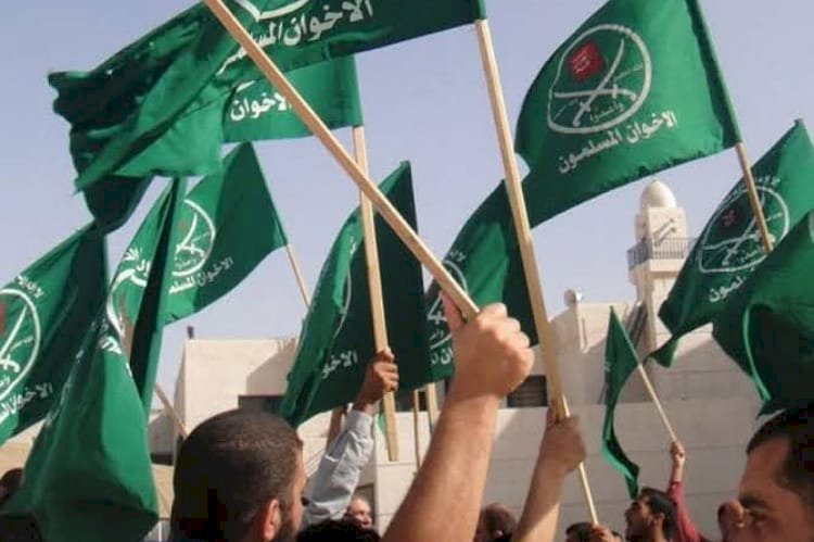 بينها كوسوفو وبريطانيا.. خبراء يكشفون وجهة الإخوان بعد الخروج من تركيا