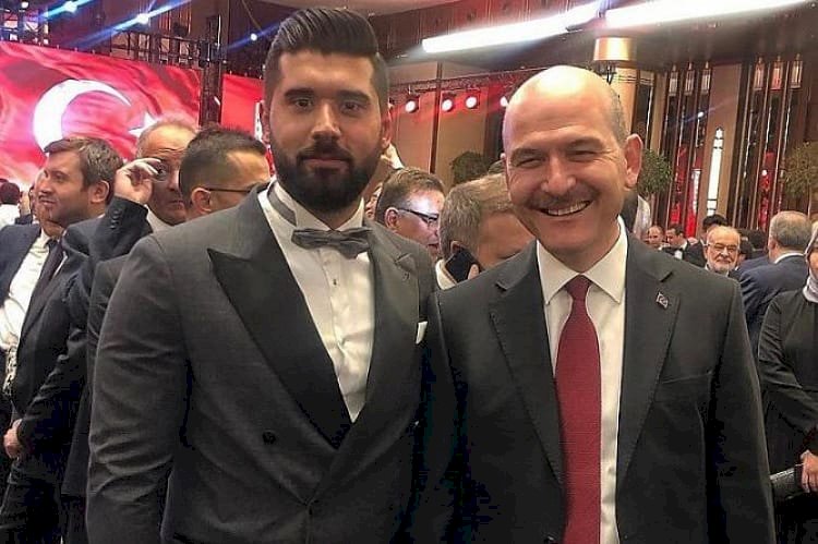 خليفة سادات بكير... من هو تانار آي زعيم المافيا الشاب الذي يدعمه أردوغان؟