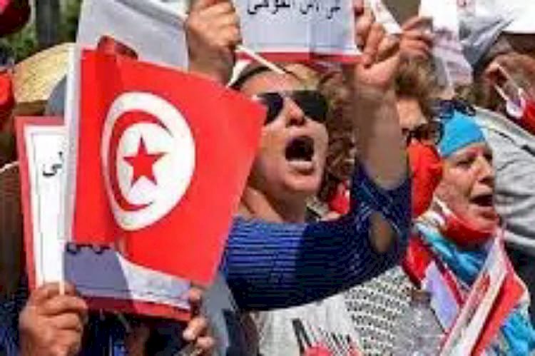 لماذا فشلت دعوة النهضة للتظاهر ضد الرئيس قيس سعيد في تونس؟