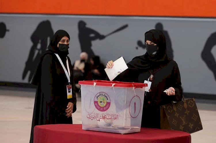 انطلاق انتخابات مجلس الشورى القطري وسط انتقادات وبطش أمني