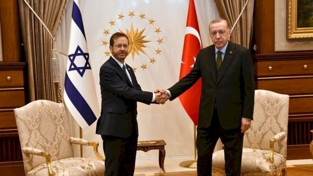 علاقات وطيدة.. مساعٍ جديدة لأردوغان لتنفيذ مشروع خط أنابيب مع إسرائيل
