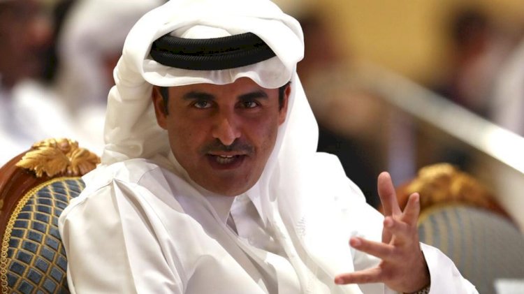 رشاوي السر وراء دفاع غاري نيفيل عن انتهاكات قطر بحق عمال مونديال كأس العالم