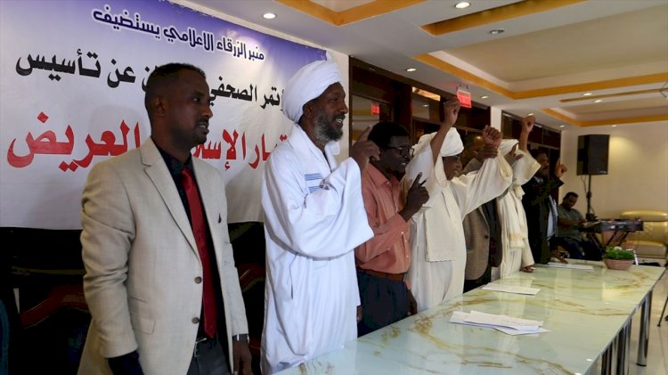 نهب وتخريب.. كيف يسعى الإخوان للعودة للمشهد في الخرطوم؟