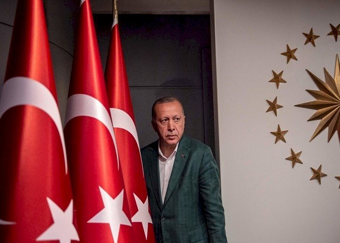 تركيا: لماذا يُحرِّض أردوغان الأتراك ضد السوريين؟