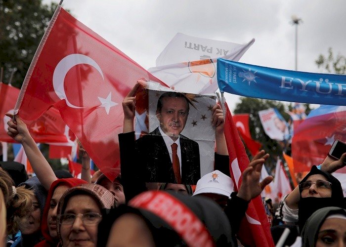 رويترز: تحالف الأكراد مع المعارضة التركية يزلزل عرش أردوغان