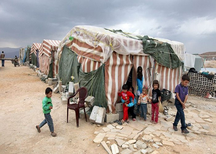 لاستحالة المعيشة.. السوريون يهربون من لبنان ويفضّلون العودة لبلادهم