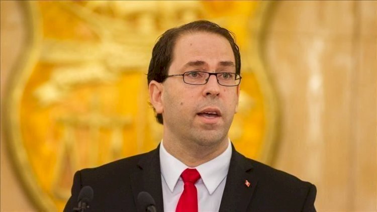 من هو يوسف الشاهد رئيس الحكومة السابق المتهم بتهديد أمن تونس؟
