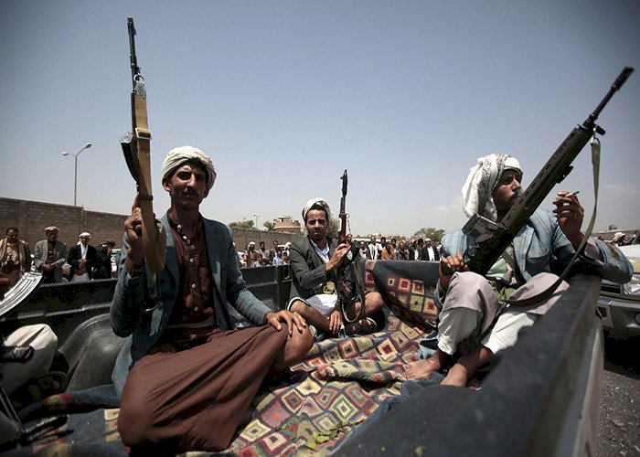 جلوبال إيكو: الحوثيون يواصلون جرائمهم ويحاولون فرض نفوذهم على صعدة ولحج
