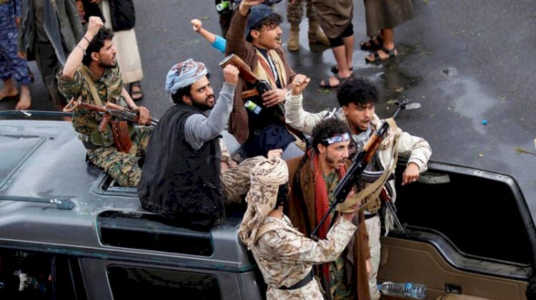 محلل يمني: الحوثي يضع اشتراطات تعجيزية من أجل تنفيذ مخططات إيران