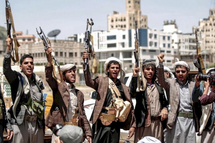 الحوثي يواصل جرائمه الإرهابية في الحديدة وتعز.. مخططات إيران التوسعية في الجنوب
