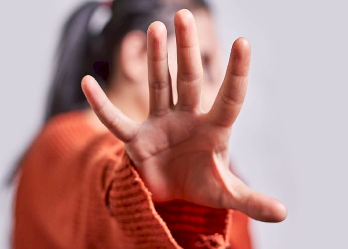 كيف قتلت الأزمة الاقتصادية في لبنان النساء على أيدي شركائهن؟