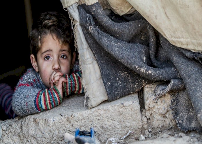 تقرير دولي: زلزال 6 فبراير زاد من معاناة اللاجئين السوريين وكشف الجانب المظلم للتمييز في تركيا