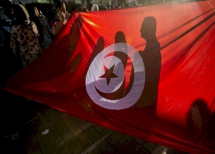 تونس تغلق كافة مقارّ حركة النهضة الإخوانية وحظر كافة أنشطتها