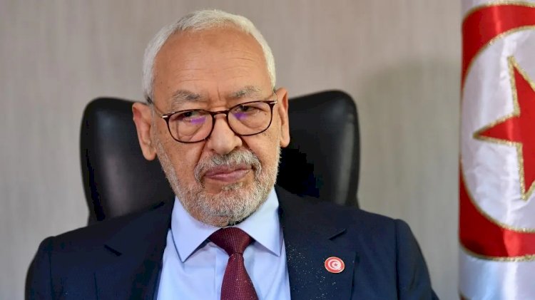 نشطاء جزائريون: لن نتدخل في الشأن الداخلي لتونس.. ونرفض دعوة الإخوان