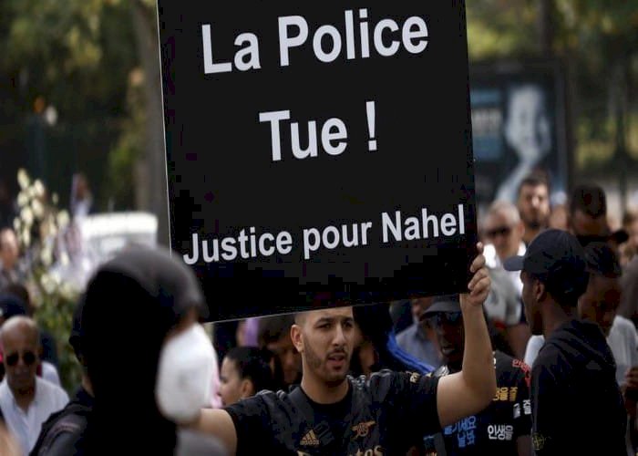 كيف تسبب مقتل مراهق جزائري في إشعال نيران العنف بفرنسا؟