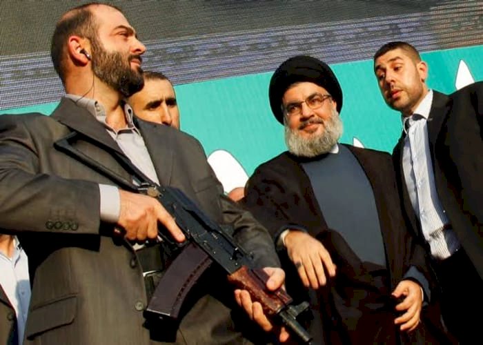 بمساعدة إيران.. مخططات حزب الله الشيطانية للسيطرة على مطار بيروت وإنشاء آخر موازٍ