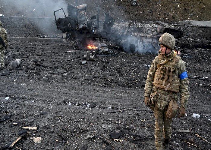 بعد تفاقم الأزمة العسكرية.. سيناريوهات قاتمة للصراع بين أوكرانيا وروسيا