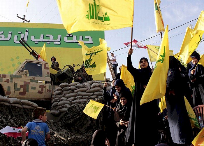صراع متعدد الجبهات أم تهدئة.. سيناريوهات تصاعُد التوتر بين حزب الله ولبنان