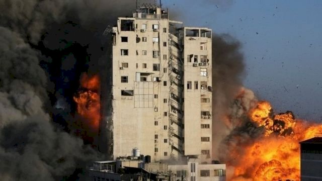 مخطط حوثي جديد يستغل الأزمة الفلسطينية لجمع الأموال وتجنيد الشباب