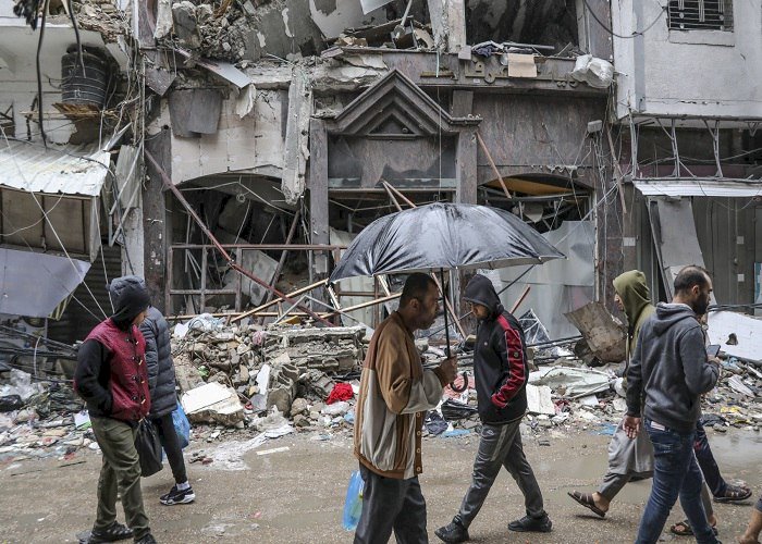 دخول مساعدات إضافية وعودة الحياة.. ماذا بعد تطبيق الهدنة الثانية في غزة؟