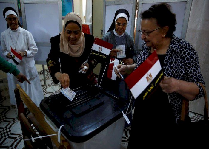 الماراثون الأول.. المصريون في الخارج يبدؤون الجولة الأولى من الانتخابات الرئاسية